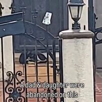 飼い主に放棄され、シェルターで引き離された「犬の親子」　寄り添う現在の2匹に「無事でよかった」
