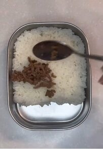 【女子高生弁当】いいね1000件超！筍をどーんとのせた「そぼろ弁当」に反響続々