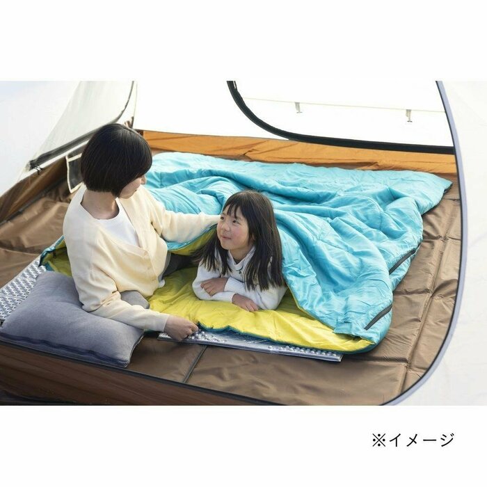 軽くて保温力のあるポリエステルを使用し、その重さはわずか900g