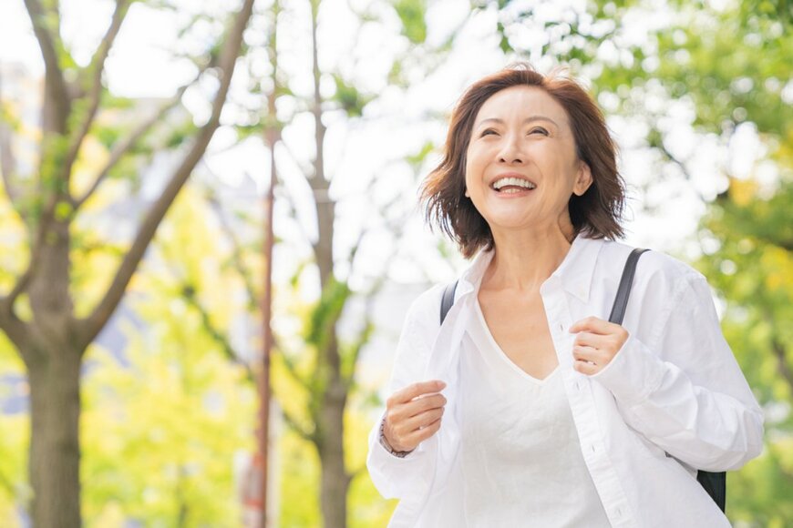  60 歳以上の人で IPTU を支払っている人はいますか?