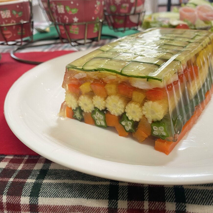色鮮やかな野菜のテリーヌ