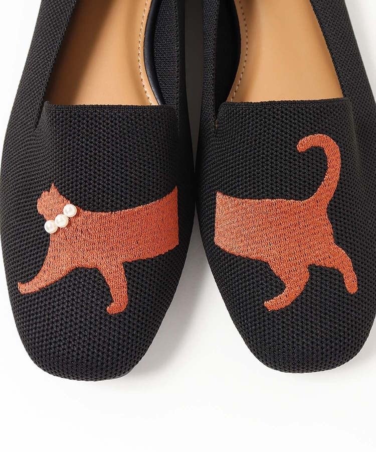 ブルーブルーエ公式　パールcatパンプス