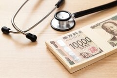 65歳・年金生活に突入しても「介護保険料」の負担はずっと続く…月額いくら？
