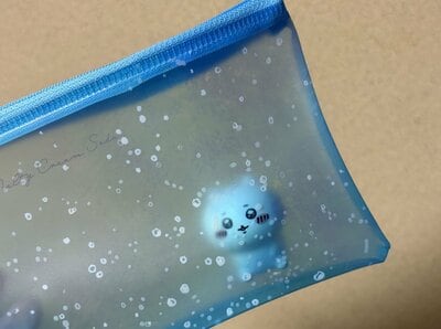 セリア、ビニールペンケース メルティークリームソーダ商品画像