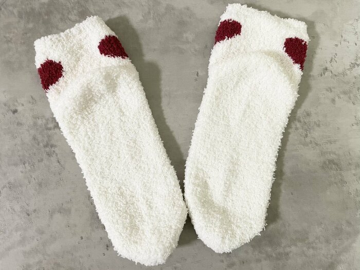 裏地は滑り止めがついていないので、フローリングなどは少し滑ってしまうことも