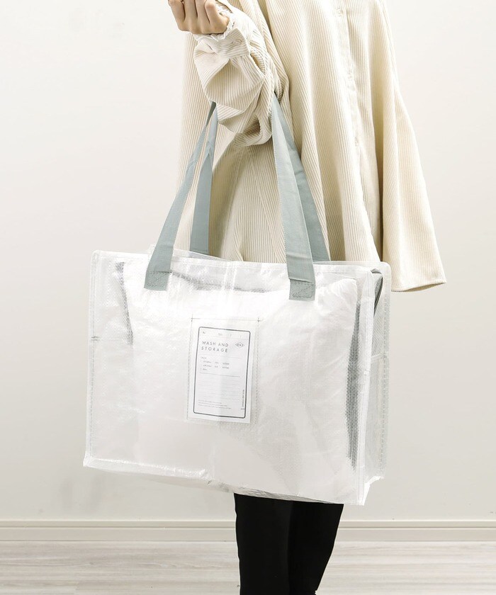 半透明で中に入れた衣類が見えやすいのもポイント！