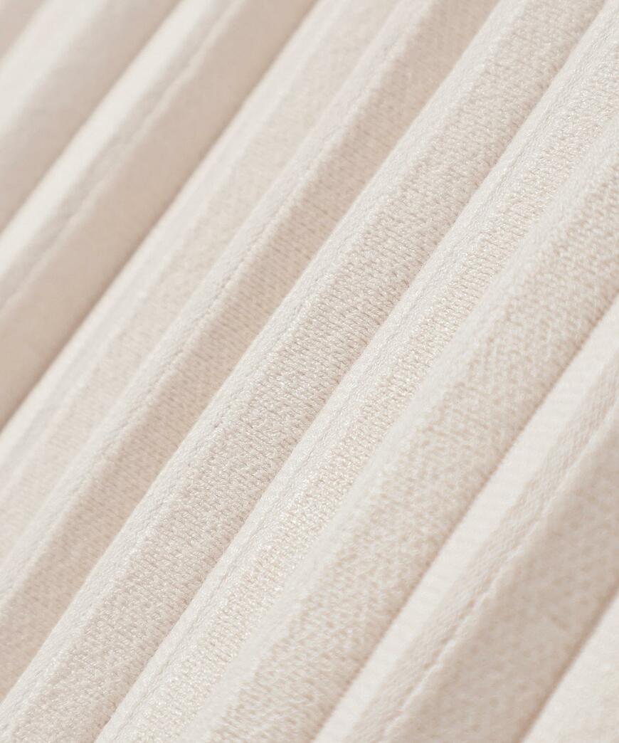 出所：ハニーズ公式通販 ニットスカート