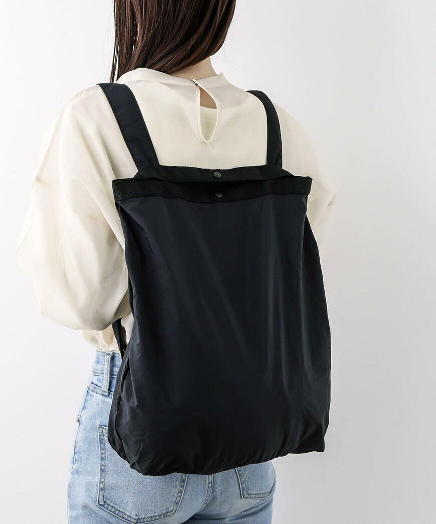 出所：パルグループ公式ファッション通販サイト 3COINS リュック2WAYエコバッグ