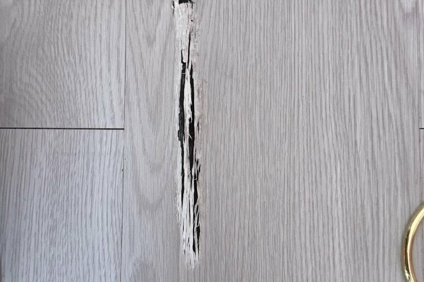 ネイリストが「ジェルネイル」で床の傷を修復　「とてつもないクオリティ」に思わず二度見