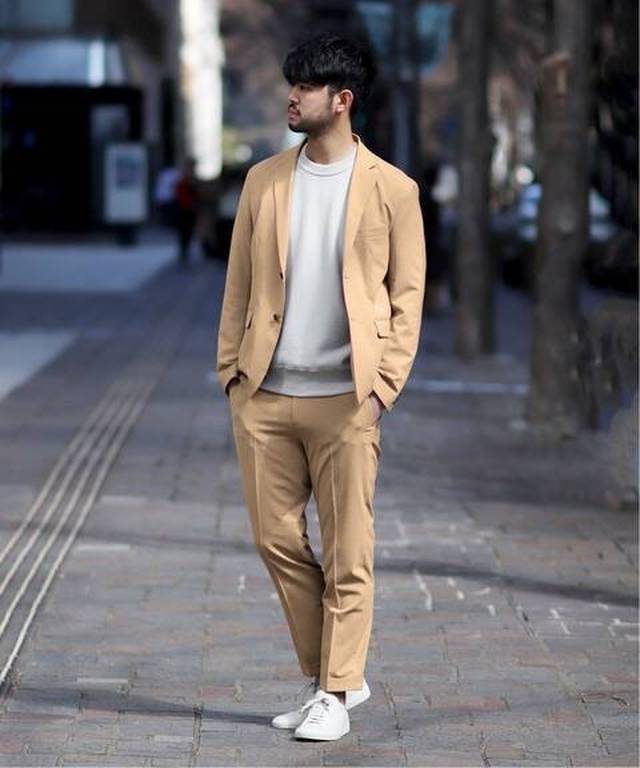 EDIFICE ¥33,000（EDIFICE スクランブルスクエア店）