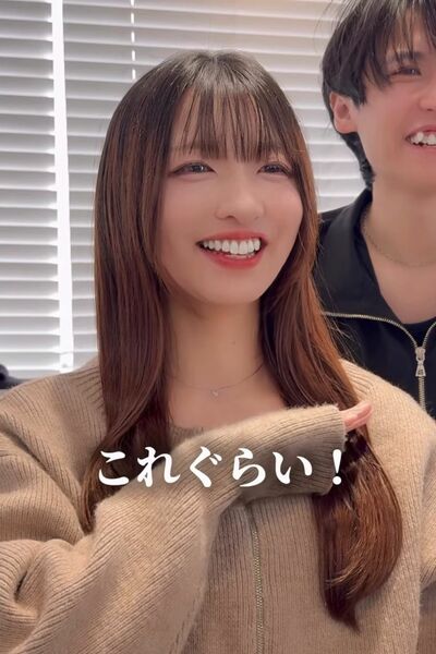 バッサリカットしたいと話す女性