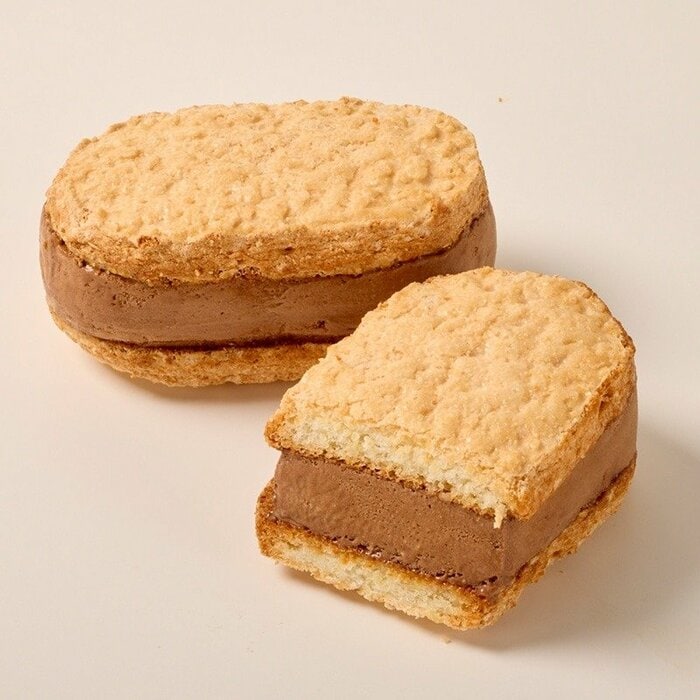 「ダックワーズサンドアイス ショコラ 3個入」