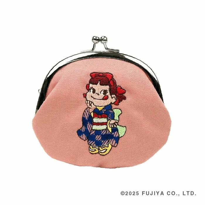 ペコちゃん刺繍がま口立ち姿ピンク