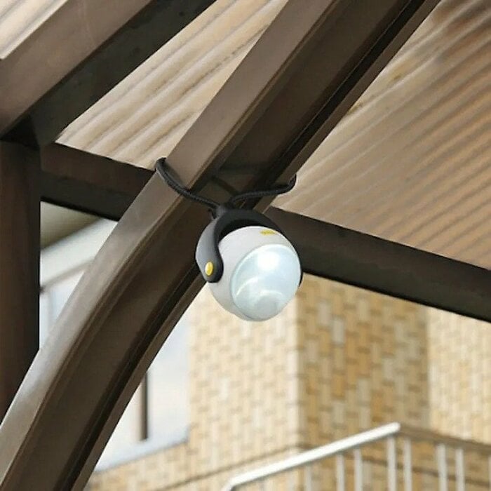 雨が当たる可能性のある屋外にも安心して設置できます