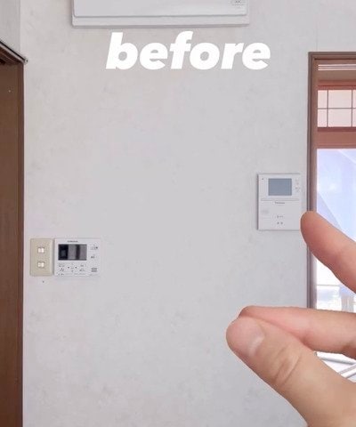 「アイデアが天才的...！」壊れた〈壁のモニター〉を...→木材とスライドレールでDIYした〈スライド式アート〉で隠す！