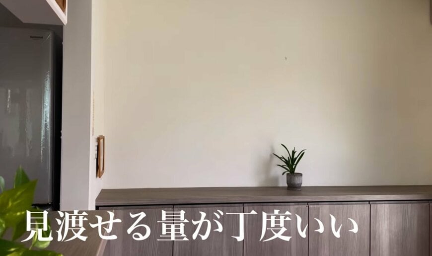 物を減らしてすっきりとした室内の様子