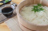 【年金早見表】60歳～90歳以上「国民年金や厚生年金」を平均いくらもらっている？次回は8月15日の支給