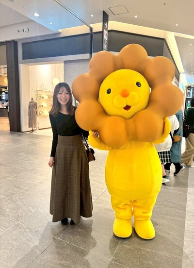 ミャクミャクそっくりのキャラクター
