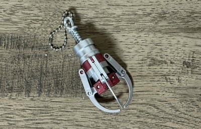 セリア、キャッチャーアームキーホルダー商品画像