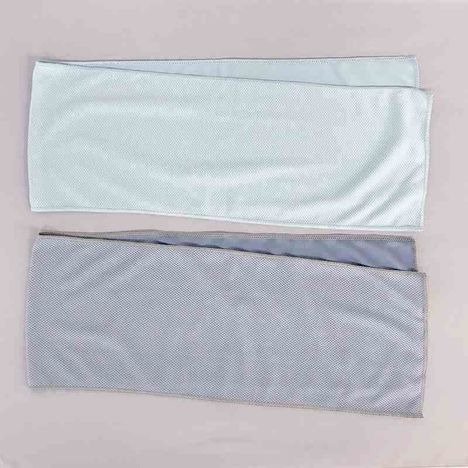 キャンドゥ公式　24ひんやりクールタオル　無地