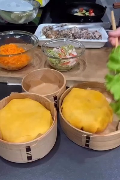 【50代主婦が作るお弁当】黄色くて丸い「オムライス」が綺麗で可愛い！上手に丸くする技から目が離せない！