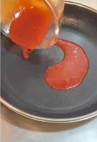 【ヤンニョムウィンナー弁当】余った皮でつくる韓国風のおかずが話題