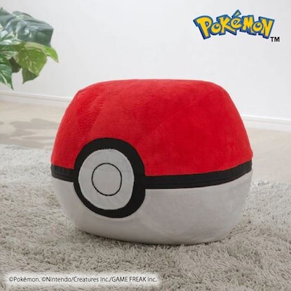 出所：ニトリ公式通販ニトリネット モンスターボールオットマン(ポケットモンスター)