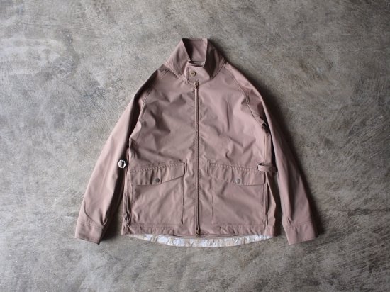 CURLY - SINGULAR ZIP BLOUSON ¥27,972（税込）