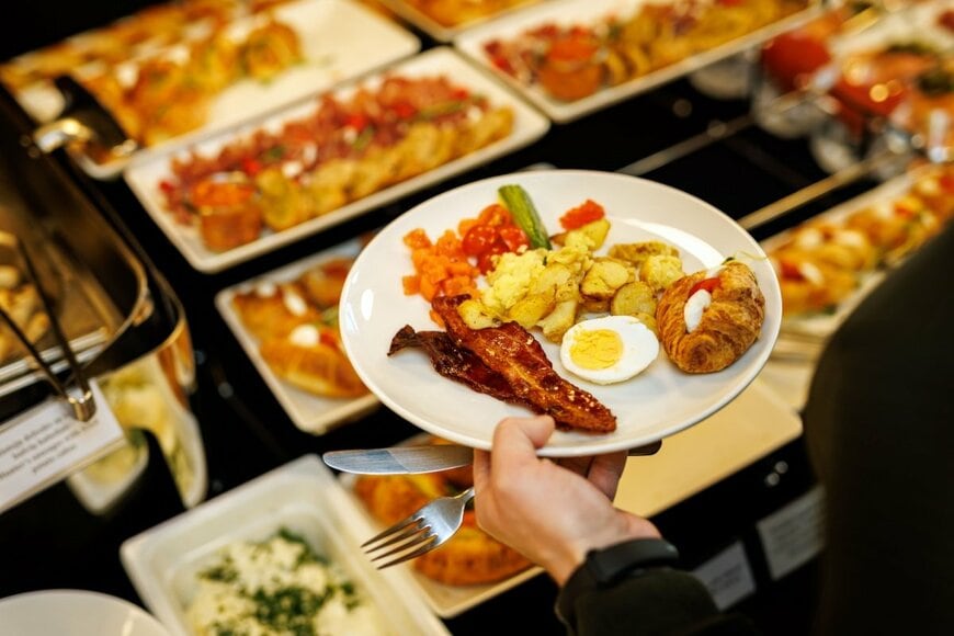 朝食を乗せたお皿