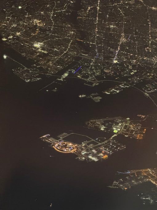 大阪府の上空から撮影された1枚