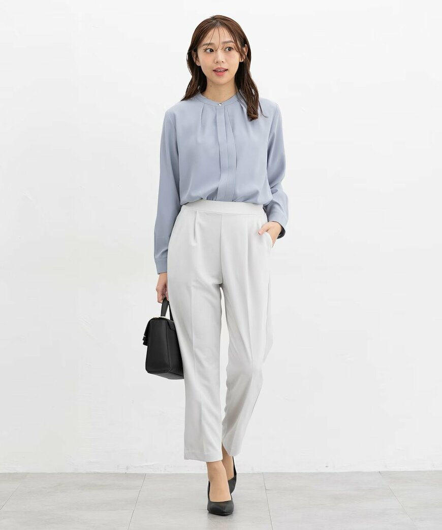 ハニーズ公式　バンドカラーブラウスの画像