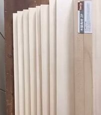 「真似させてください！」セリアとキャンドゥの〈木材・蝶番・L字金具〉を使って→おしゃれな〈折りたたみ式の棚〉をDIY