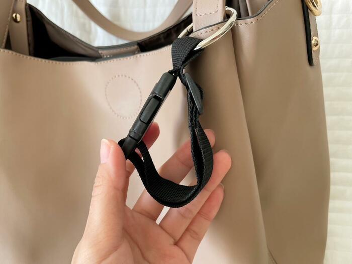 一つ持っていれば、さまざまなカバンで使い回せます