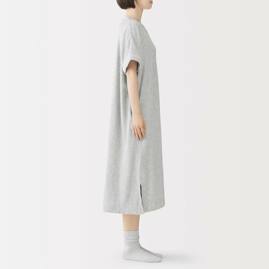 出所：無印良品公式　婦人　着るタオル　両面パイル　半袖ワンピース（杢グレー）
