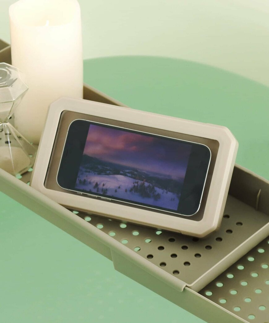 出所：パルグループ公式ファッション通販サイト3COINS 【BATH TIME】スマホ防滴ケース