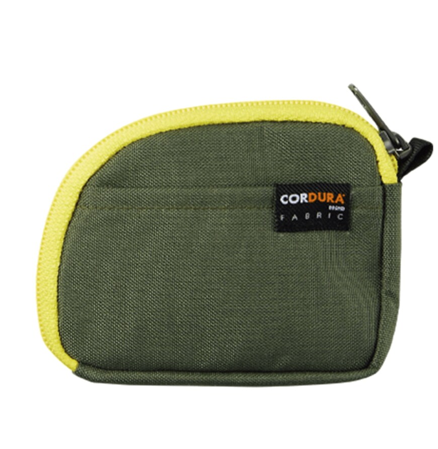 画像出典：ともに「ワークマン公式オンラインストア」