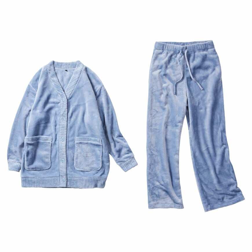 出所：ワークマン公式オンラインストア　レディースシン・ホッとするルームウエアふわふわ