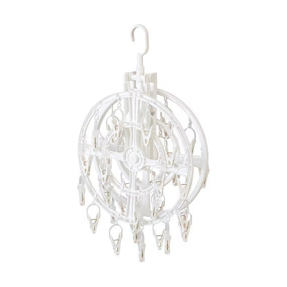 出所：ニトリ公式　折り畳み回転ハンガー