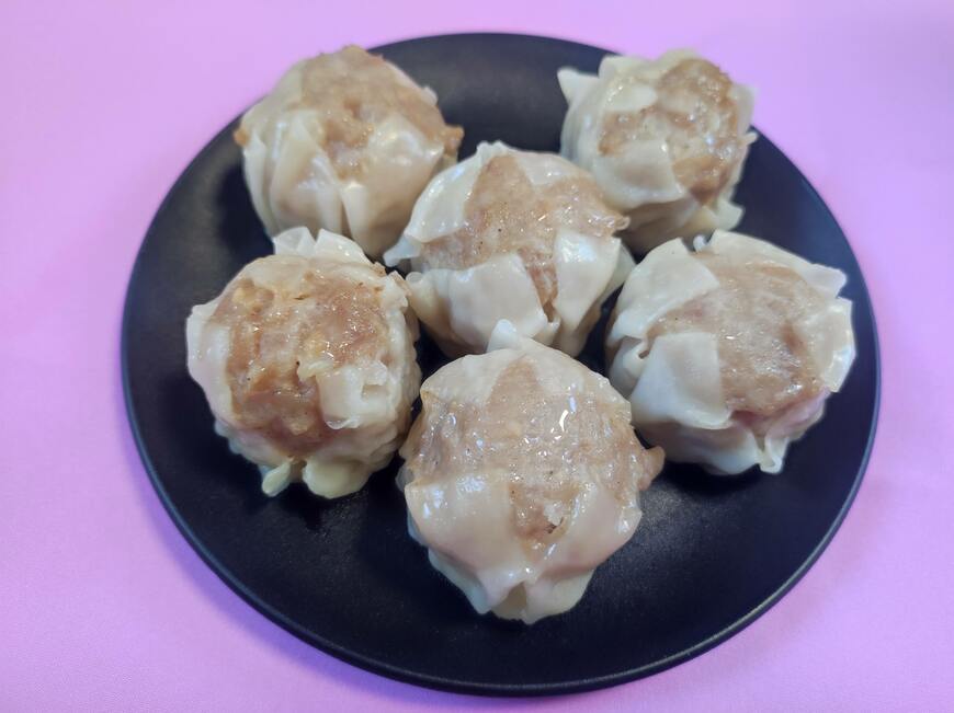 ベイシアプレミアム 大粒肉々焼売