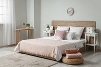 「お目覚めでしょうか、御主人様」まるで巨人のように見下ろす猫ちゃんの姿を思わず二度見