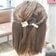 【ヘアゴム2本で完成】くるりんぱするだけ！時短で簡単「ツインハーフアップヘアアレンジ」 手軽におしゃれ見えする大人のまとめ髪