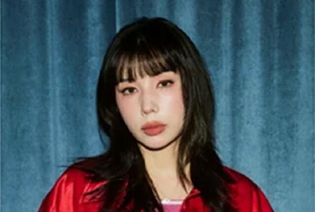 仲里依紗、ミラノでの個性的コーデに「メチャクチャカッコ良い」「攻めてる」ファンから称賛の声
