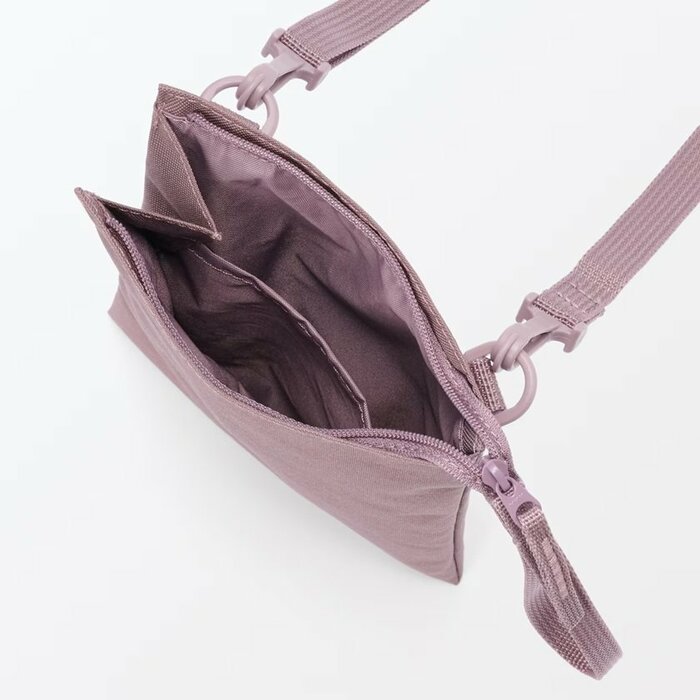 ポーチとしても使える　撥水ミニサコッシュ