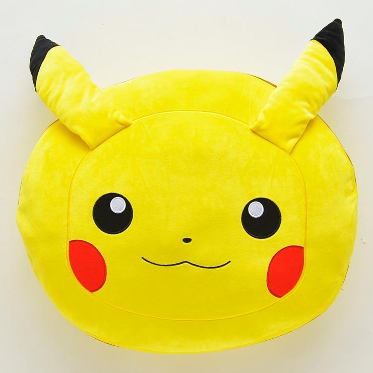 出所：しまむら公式オンラインストア フロアクッション（ポケットモンスター）・イエロー203