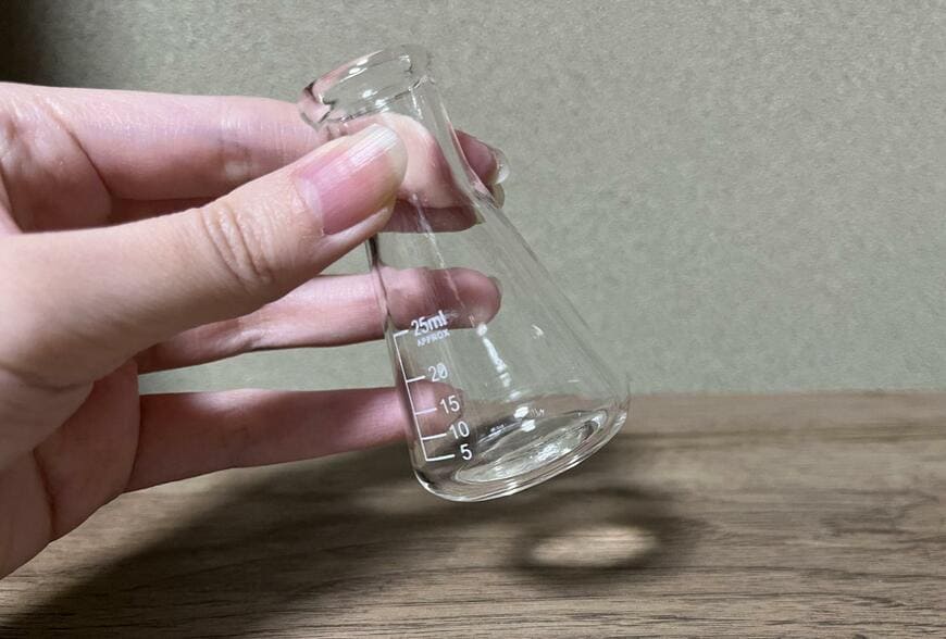 ダイソー、インテリア用ミニビーカー 3種アソート 画像