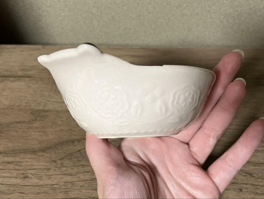 セリア、とんすい アニマル、パンダデザインの側面部分商品画像