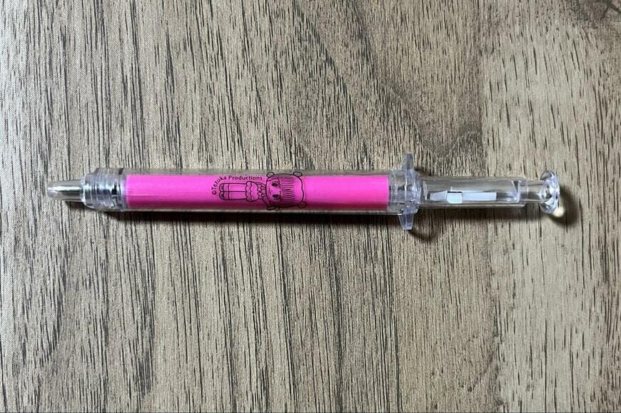 ダイソー、注射器型ボールペン 2本入り商品画像