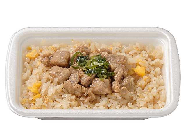 セブン-イレブンの新商品：チャーシュー炒飯（御飯）