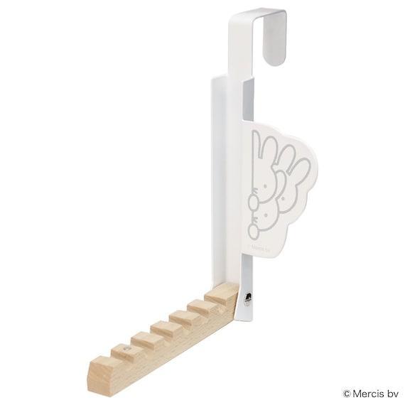 ニトリ公式、miffy 折りたためるドアハンガー(ミッフィー)画像