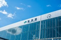 「旭川駅に到着した列車」に思わず二度見　北海道の冬の厳しさを物語る光景に「面構えが違う」